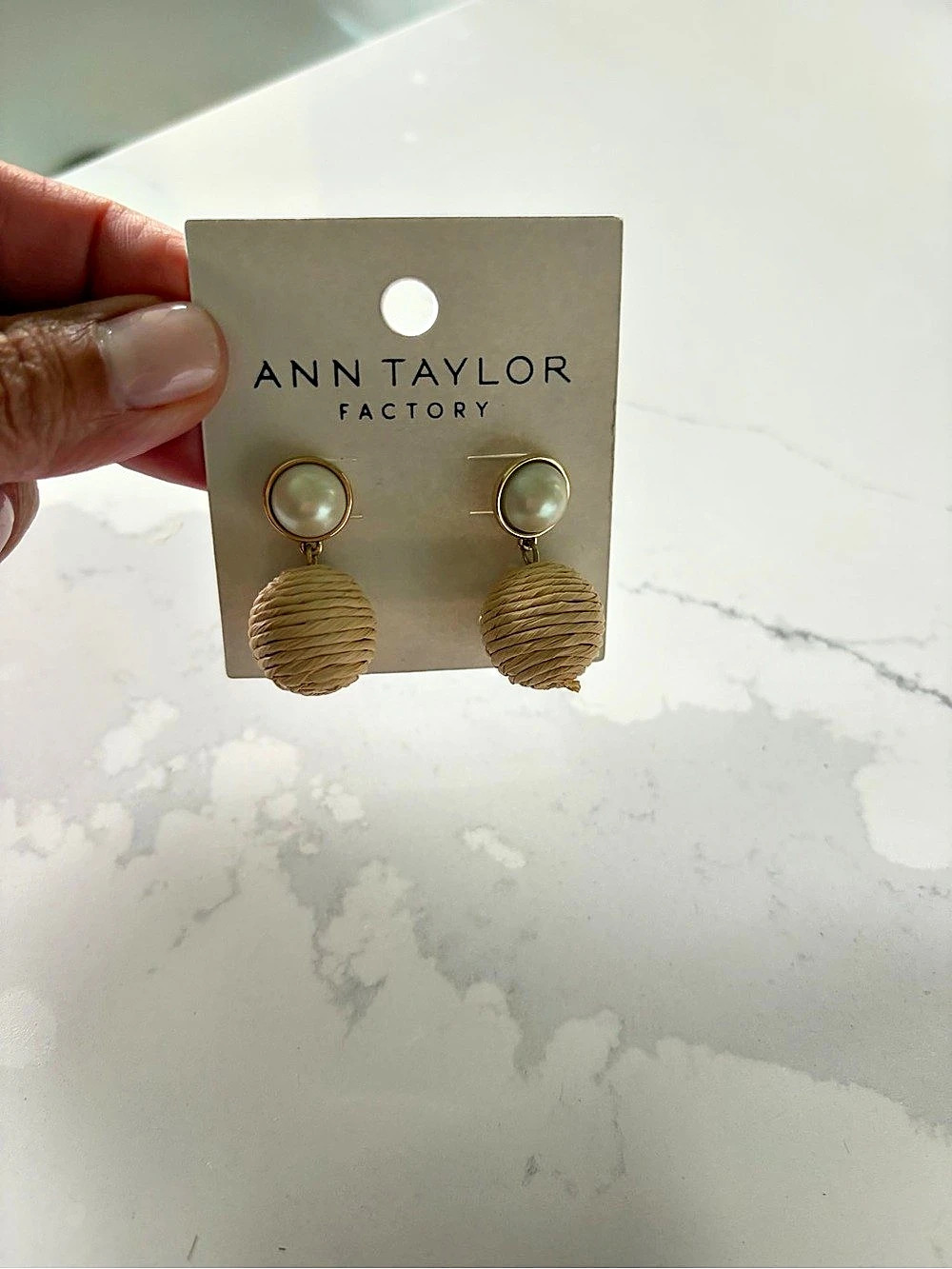 Ann Taylor Factory Textured Drop Earrings in Gold & Beige NWT